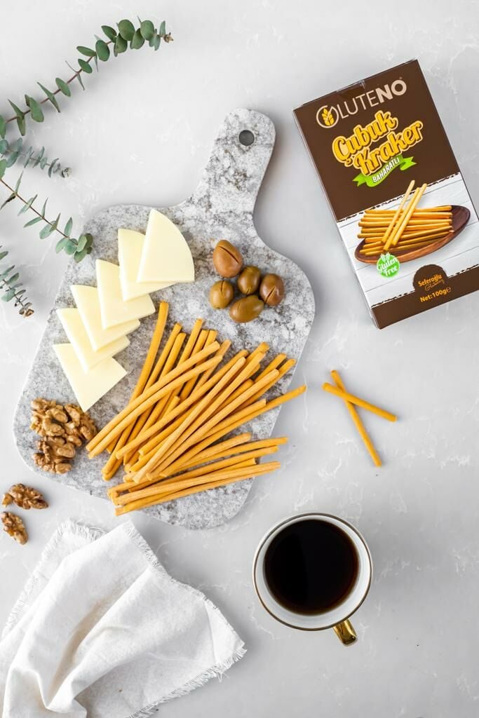 Gluteno Baharatlı Çubuk Kraker
